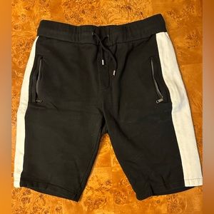 ARI COTTON DRAWSTRING SHORTS IN BLACK AND WHITE